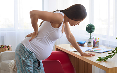 acupuncture-for-pain-during-pregnancy-san-diego-ca-pregnant-lady-with-back-pain
