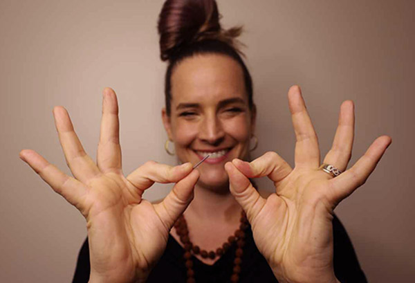 san-diego-acupuncture-clinic-glorious-balance-wellness-marie-photo-bending-needle san-diego-acupuncture-clinic-glorious-balance-wellness-marie-photo-bending-needle